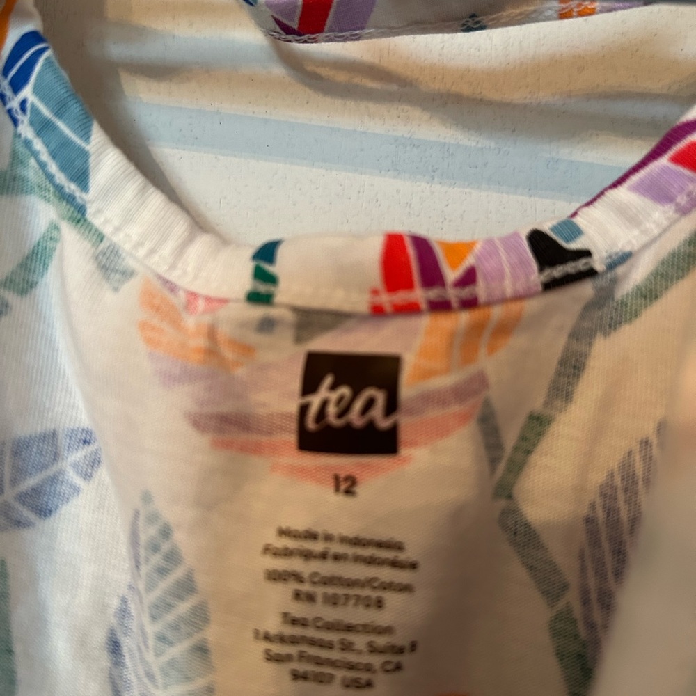 Tea Collection Multicolor Leaf Print Top